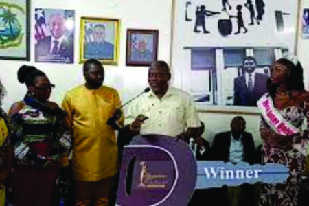 Miss Inter-University Liberia 2025 Crowned: -Minister Piah Presents Grand Prize To Winner