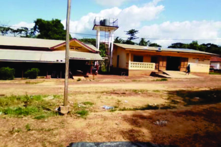 Bad Road Hampers Trade At Toe Town Border